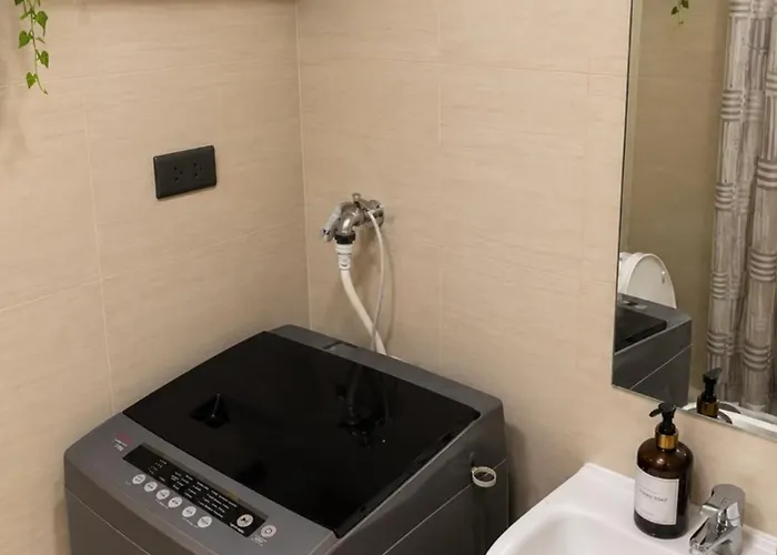 Grey & Wood 1br With Pool View Shore 2 Near Moa